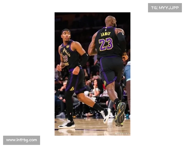 詹姆斯有望在对阵爵士中迎来赛季首秀